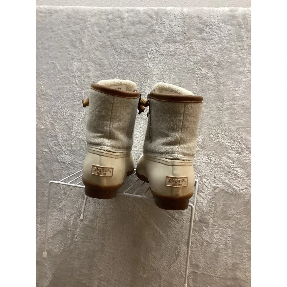 Sperry Women's Saltwater Duck Boots Cream‎ Wool Side Zip Lace Up Waterproof